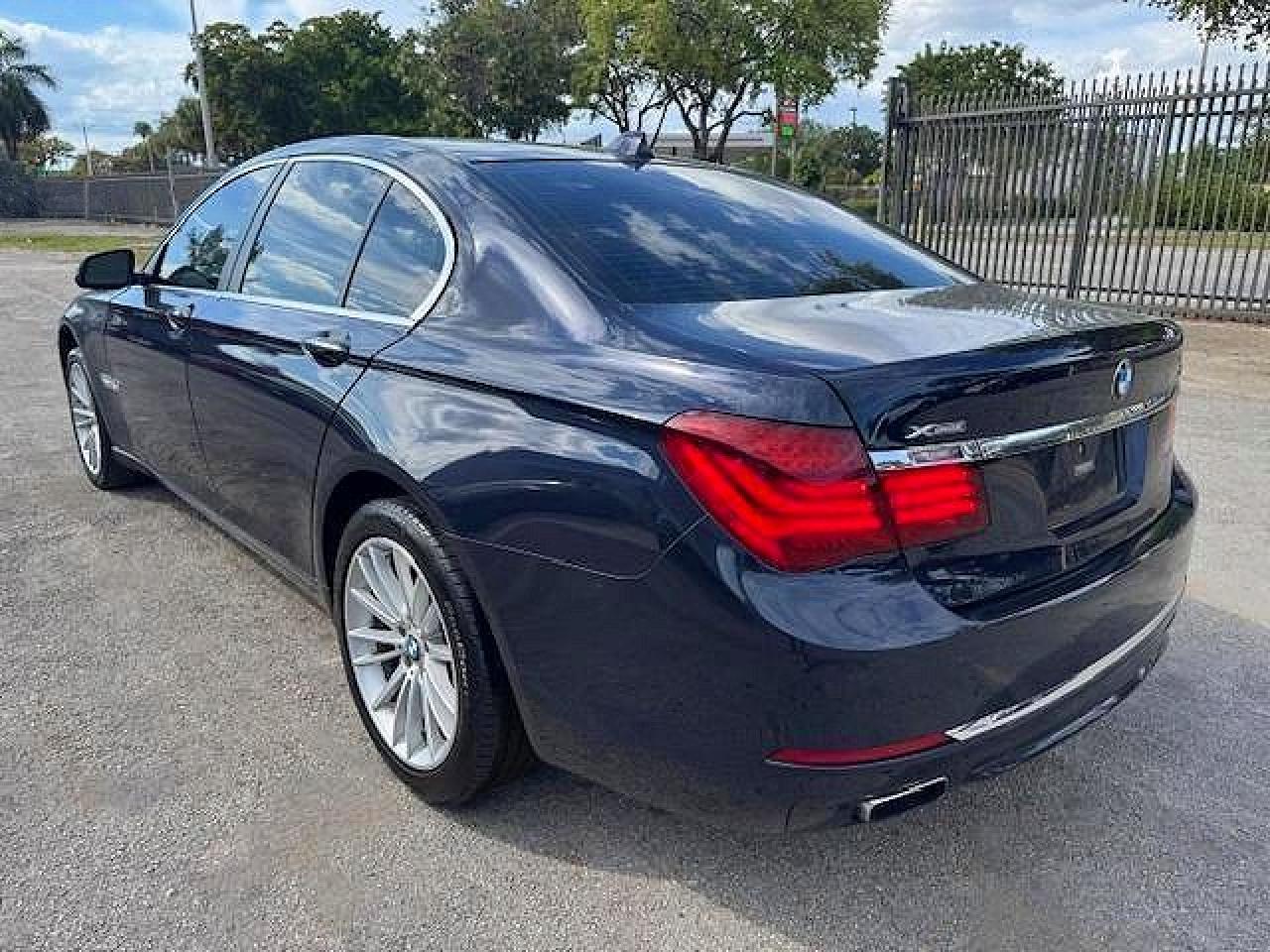 2015 BMW 7 series