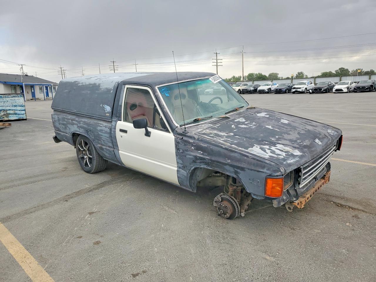 1988 TOYOTA Pickup
