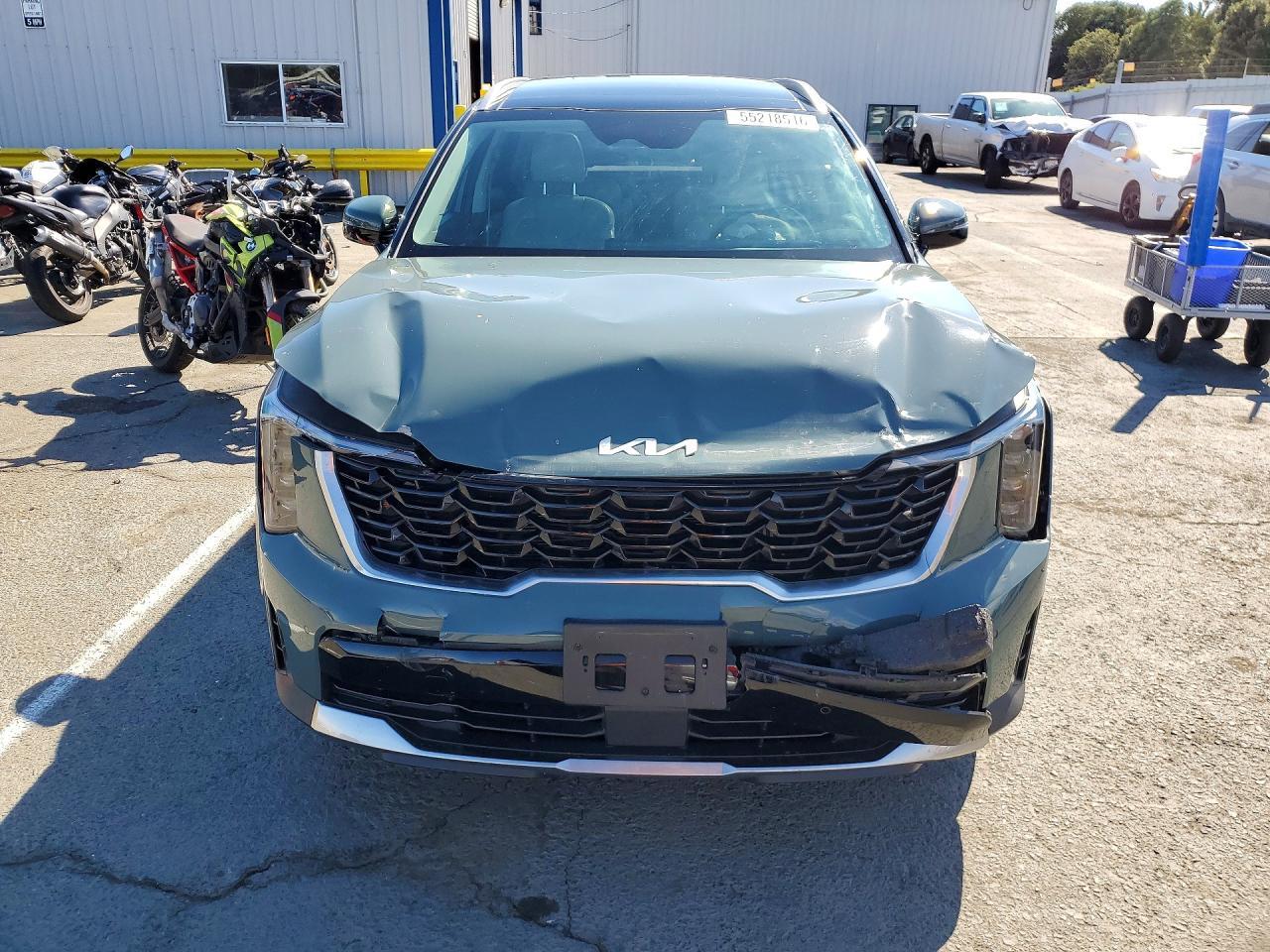 2025 KIA SORENTO