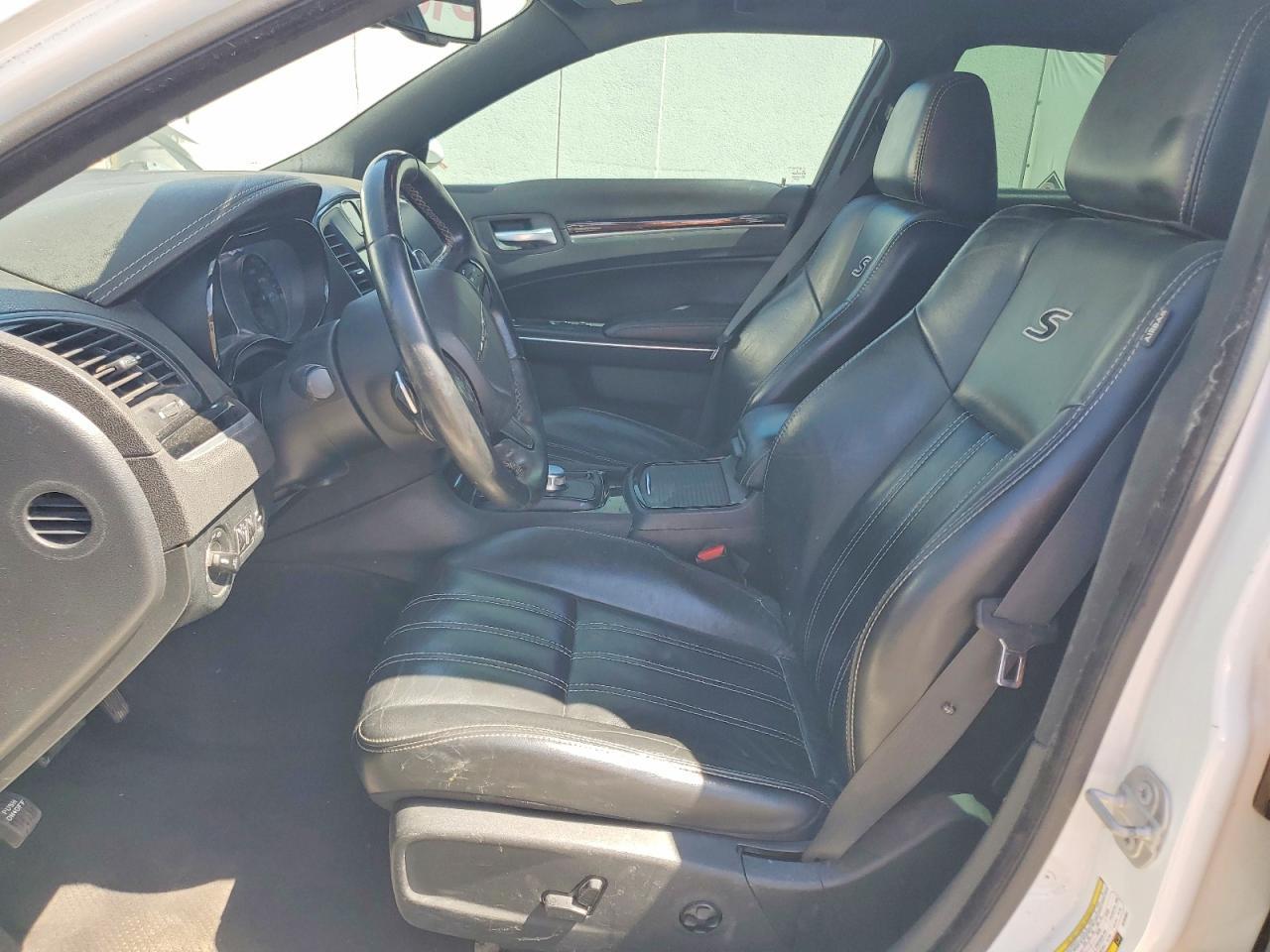 2018 CHRYSLER 300