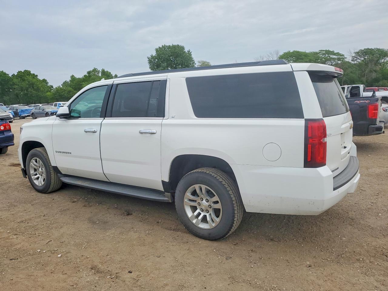 2015 CHEVROLET Suburban