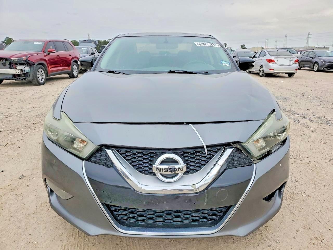 2017 NISSAN Maxima