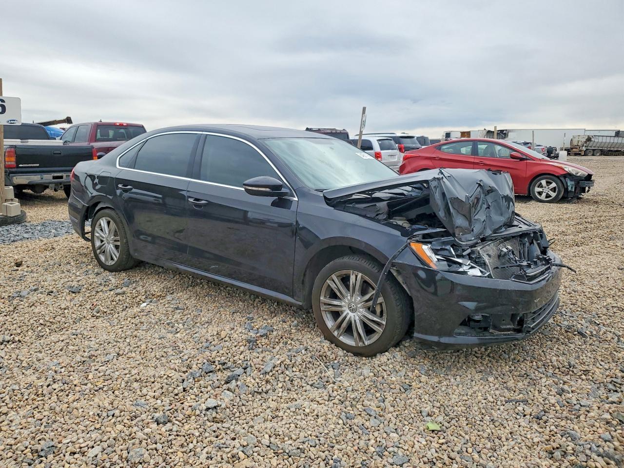 2018 VOLKSWAGEN Passat