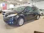 2012 TOYOTA SIENNA