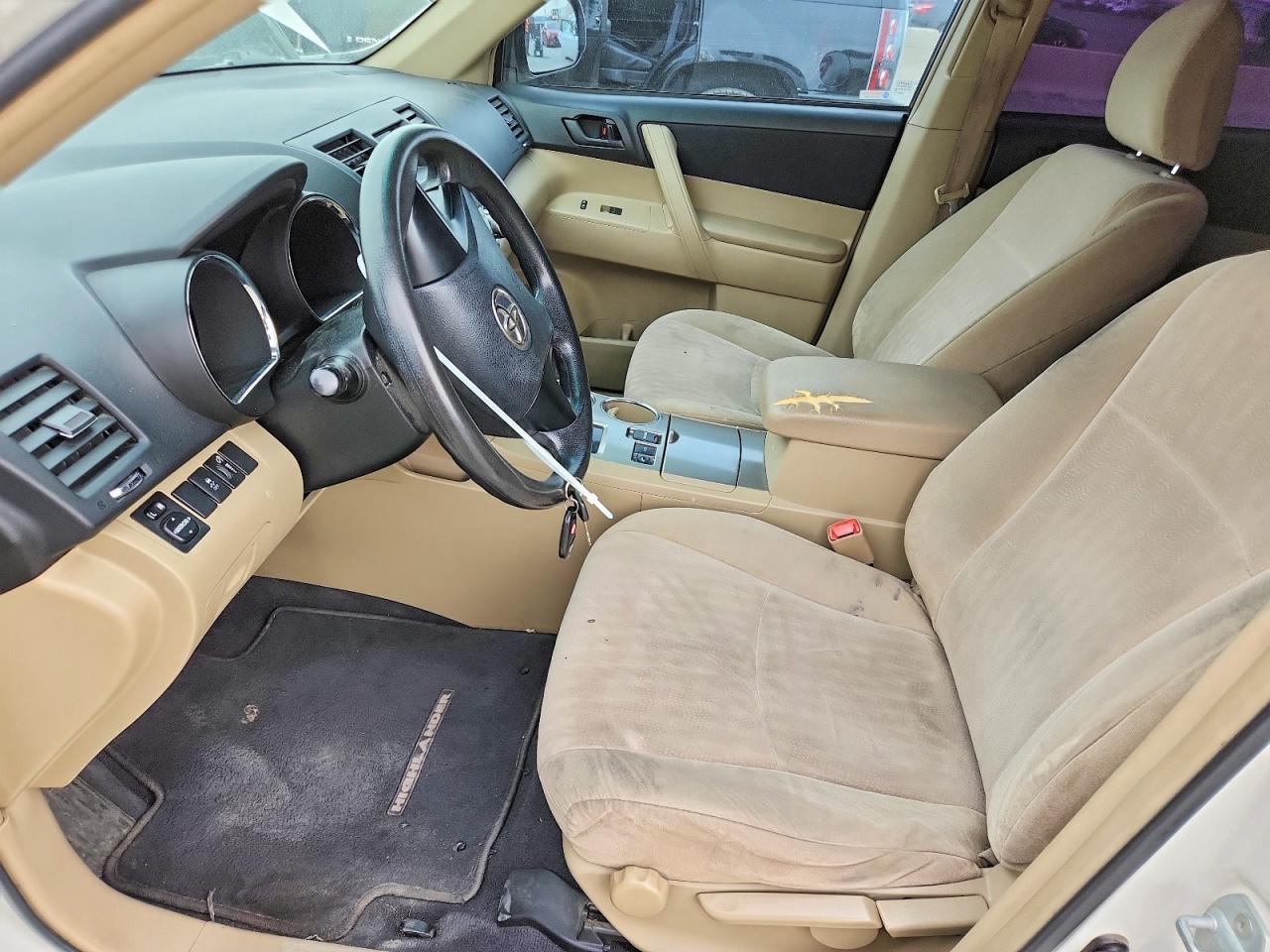 2012 TOYOTA HIGHLANDER