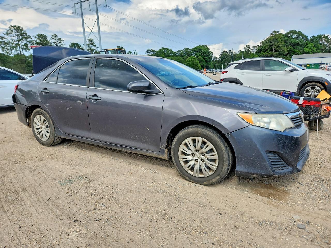 2013 TOYOTA CAMRY