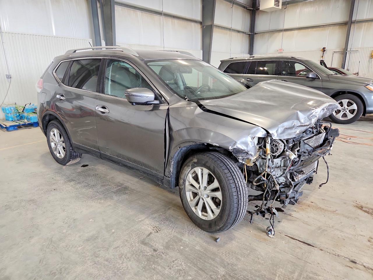 2016 NISSAN ROGUE