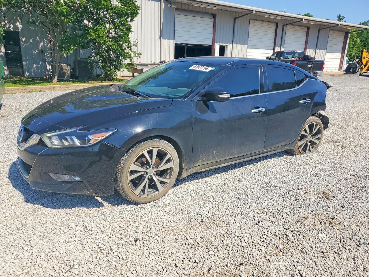 2017 NISSAN Maxima