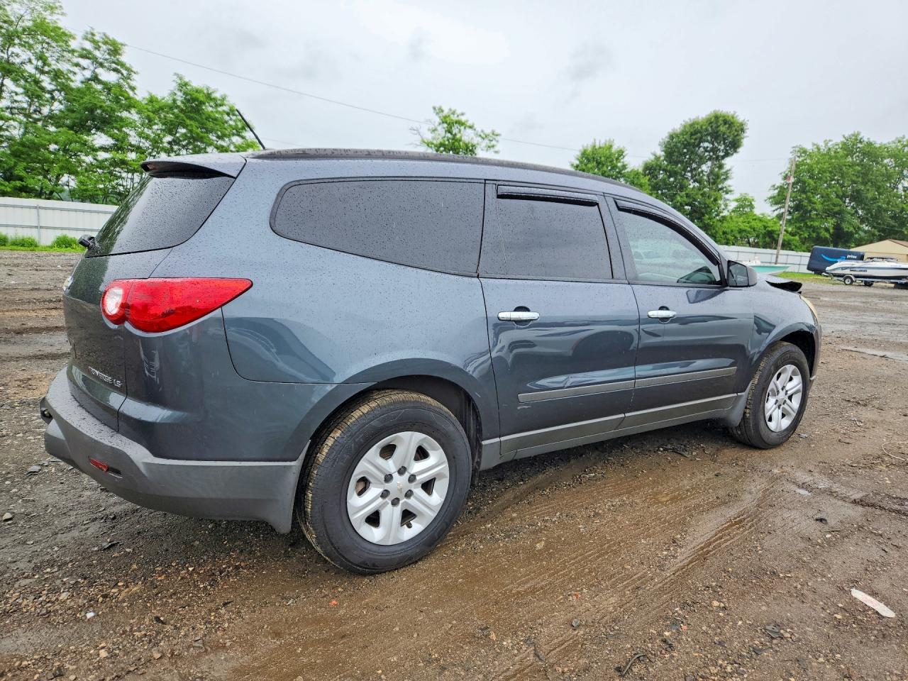 2011 CHEVROLET TRAVERSE