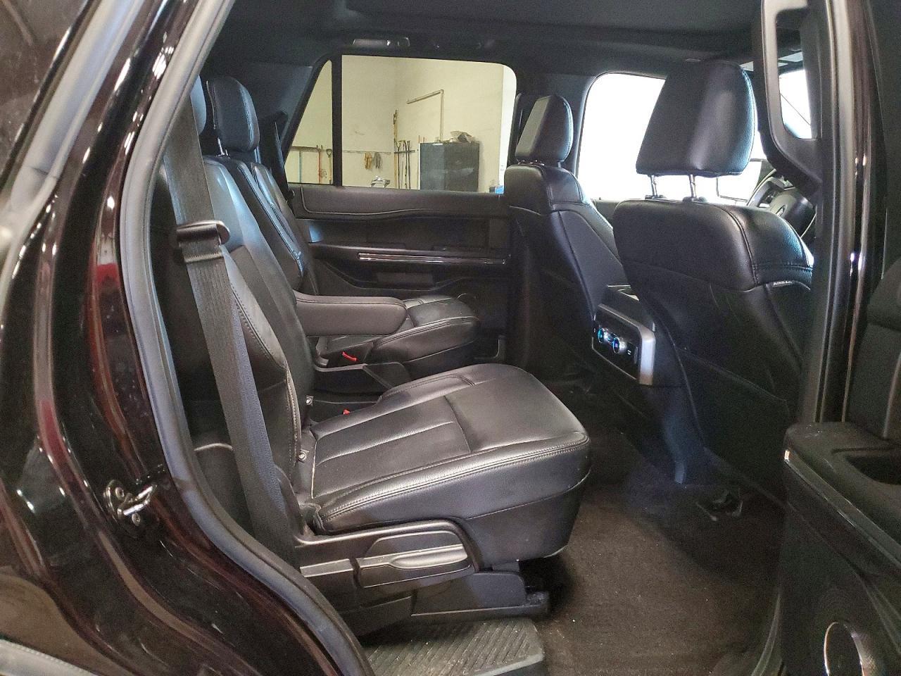 2021 FORD Expedition