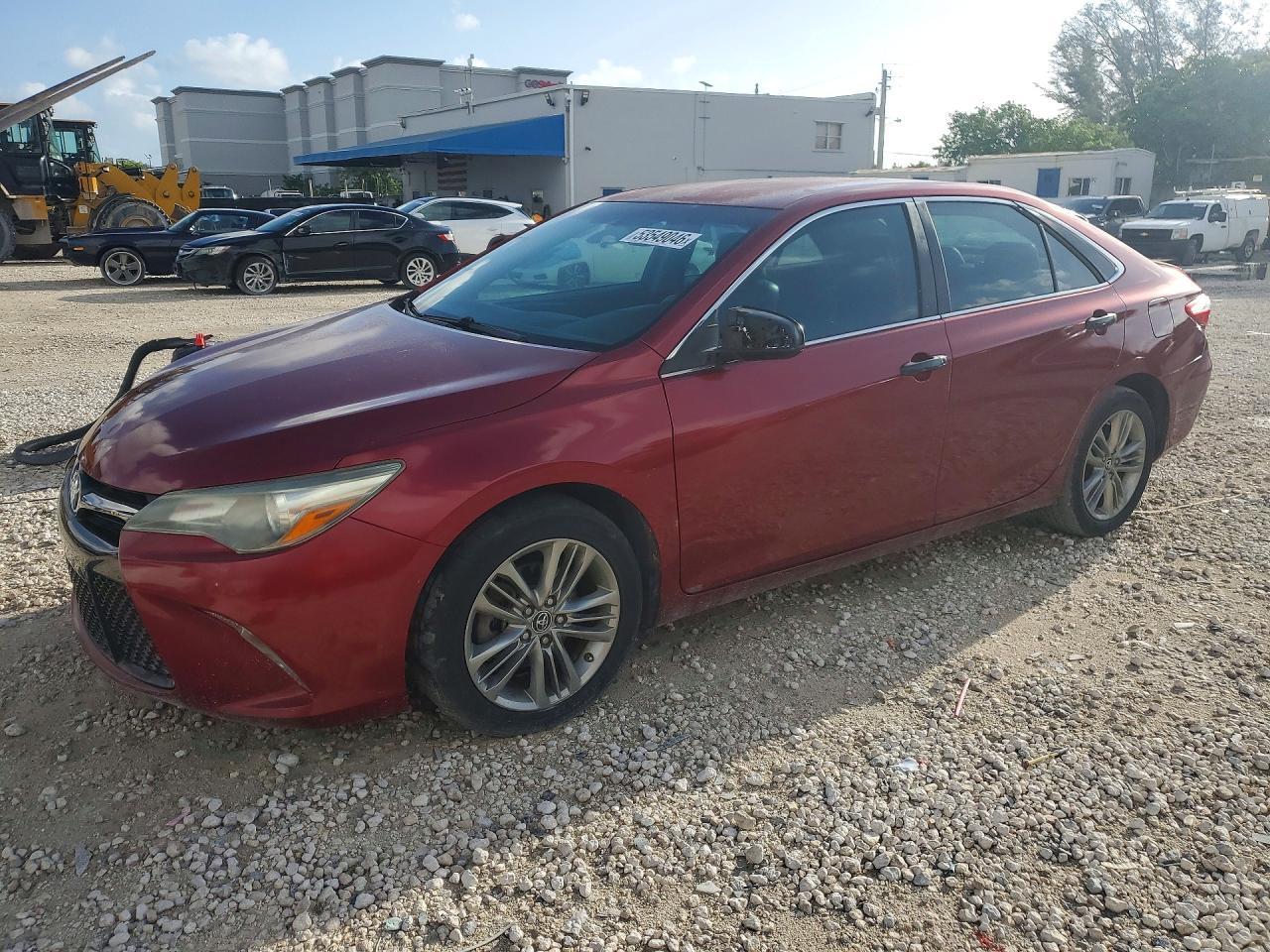 2015 TOYOTA CAMRY