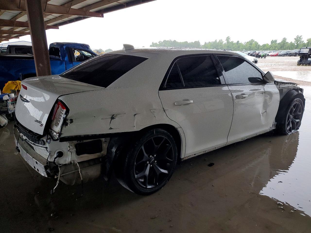2021 CHRYSLER 300
