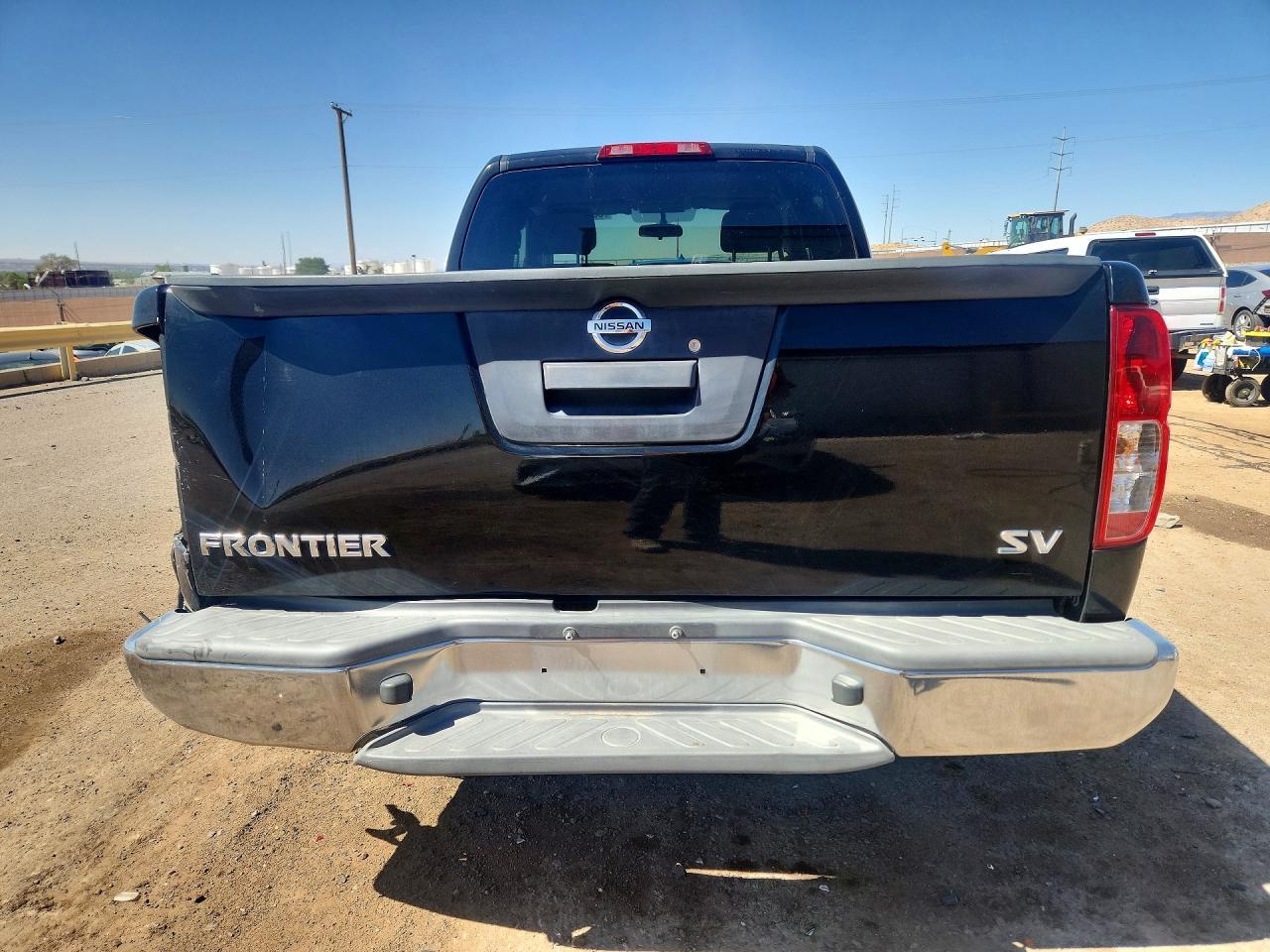 2017 NISSAN Frontier