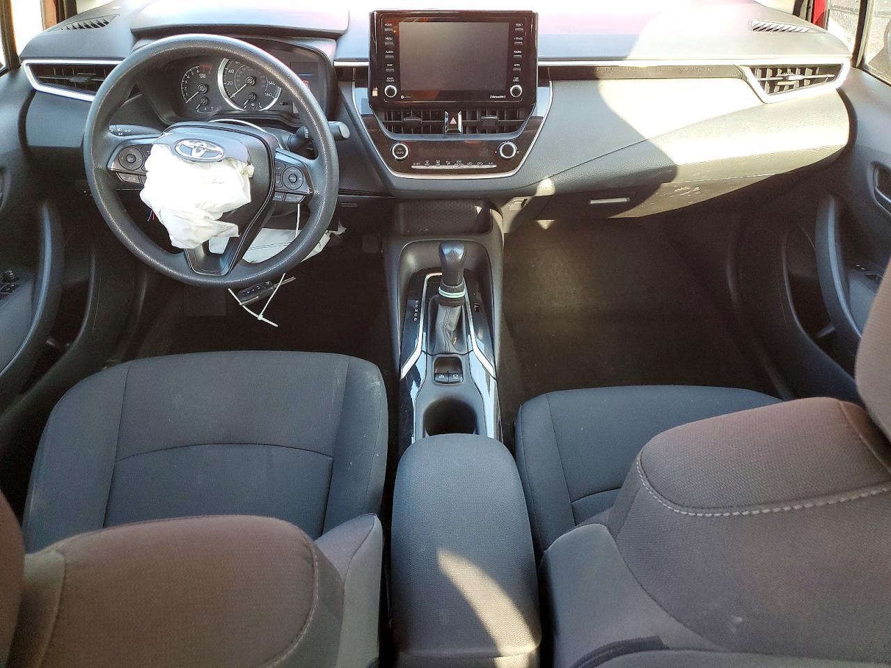 2022 TOYOTA COROLLA