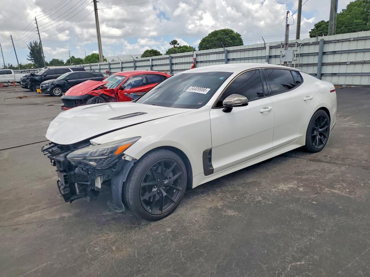 2022 KIA Stinger