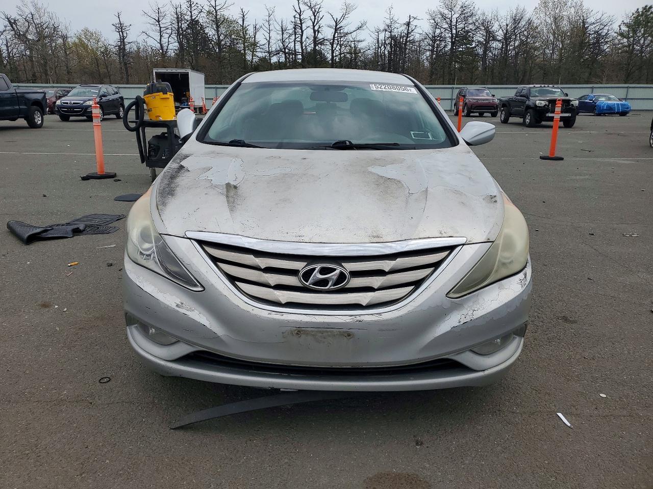 2011 HYUNDAI SONATA