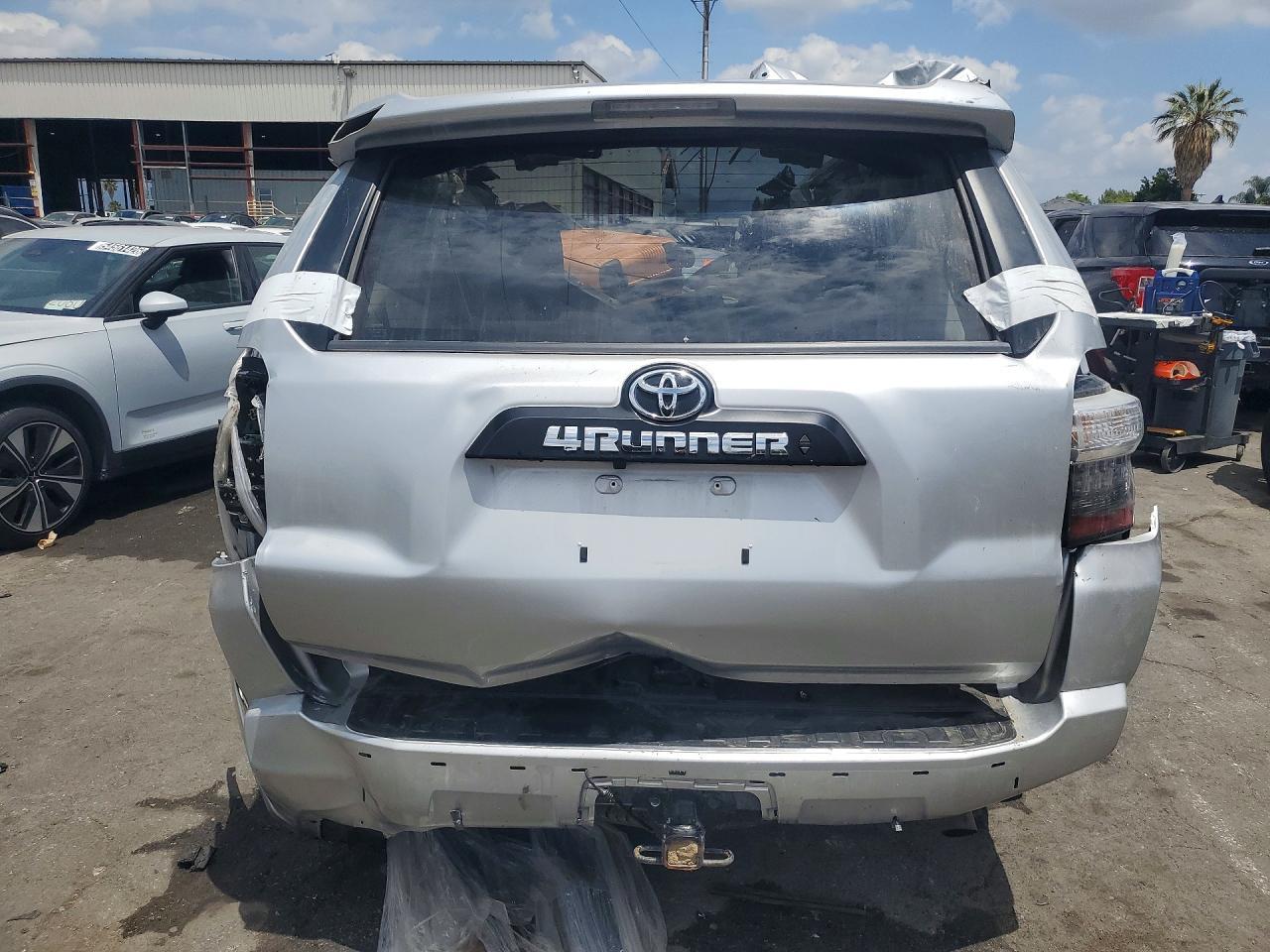 2022 TOYOTA 4Runner