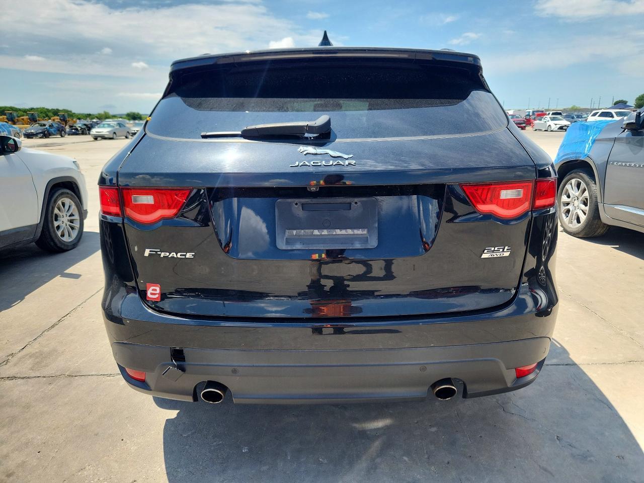 2018 JAGUAR F-Pace