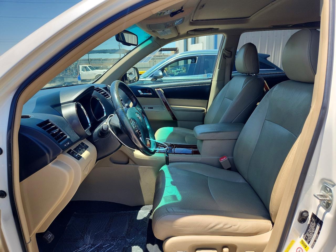 2013 TOYOTA HIGHLANDER