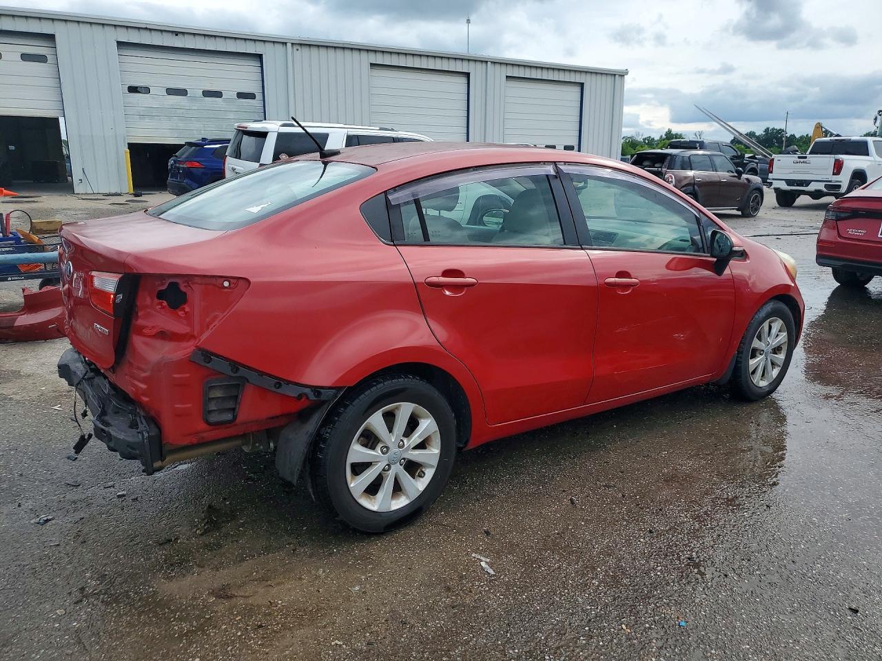 2013 KIA RIO