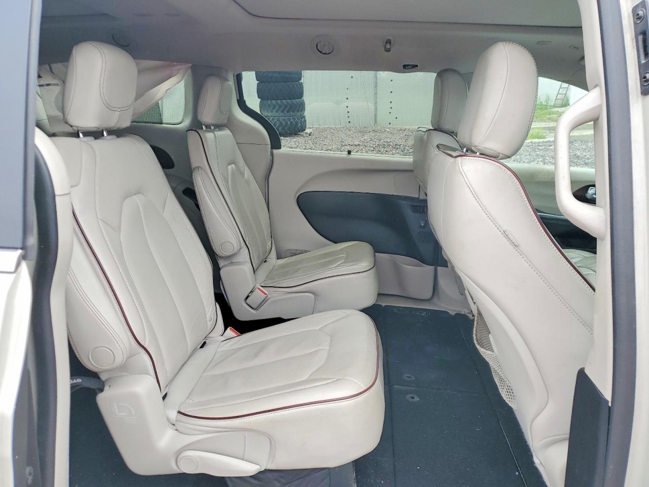 2019 CHRYSLER Pacifica