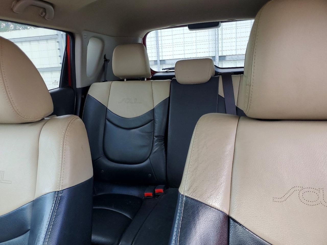 2013 KIA SOUL