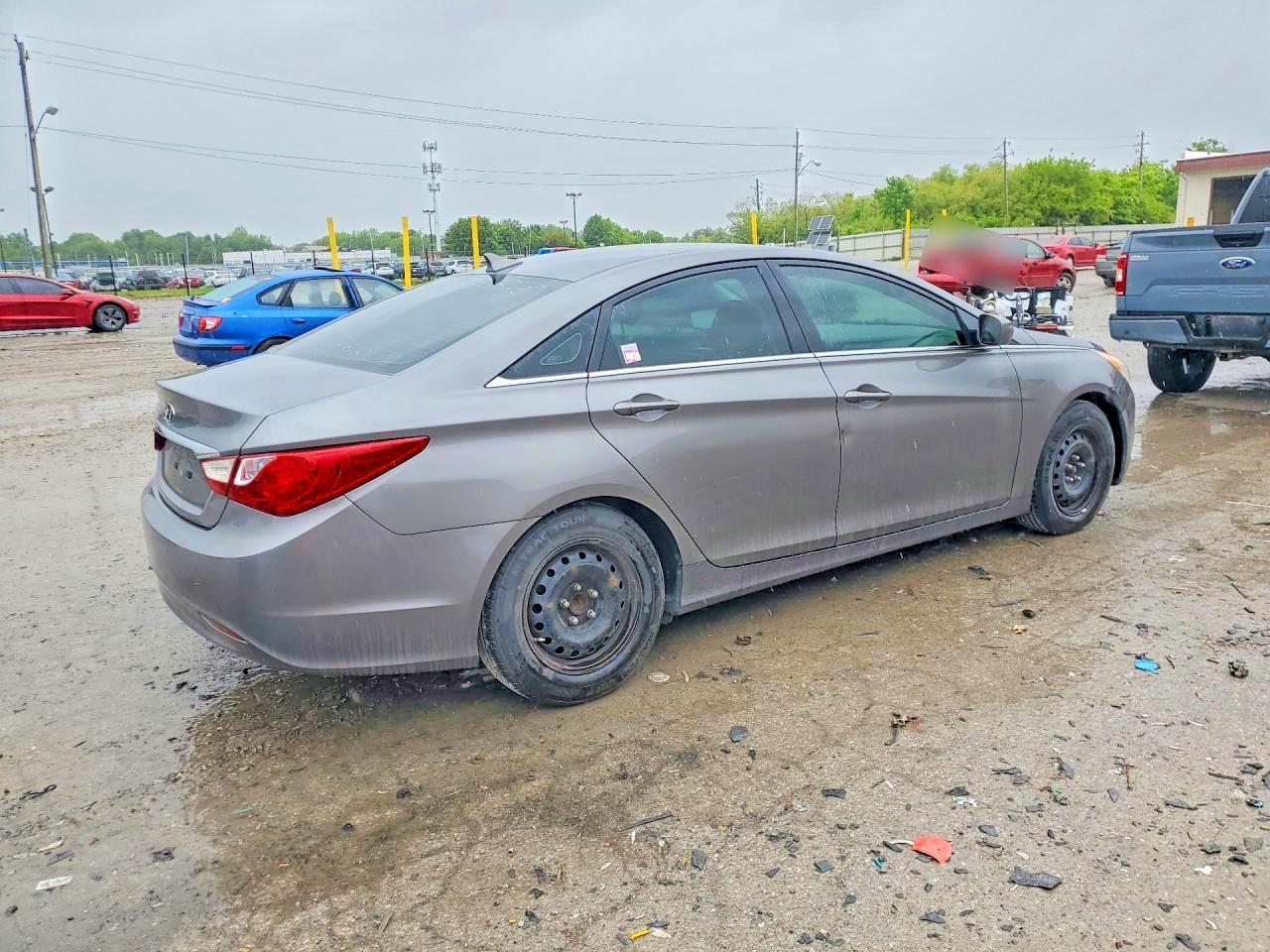 2011 HYUNDAI SONATA