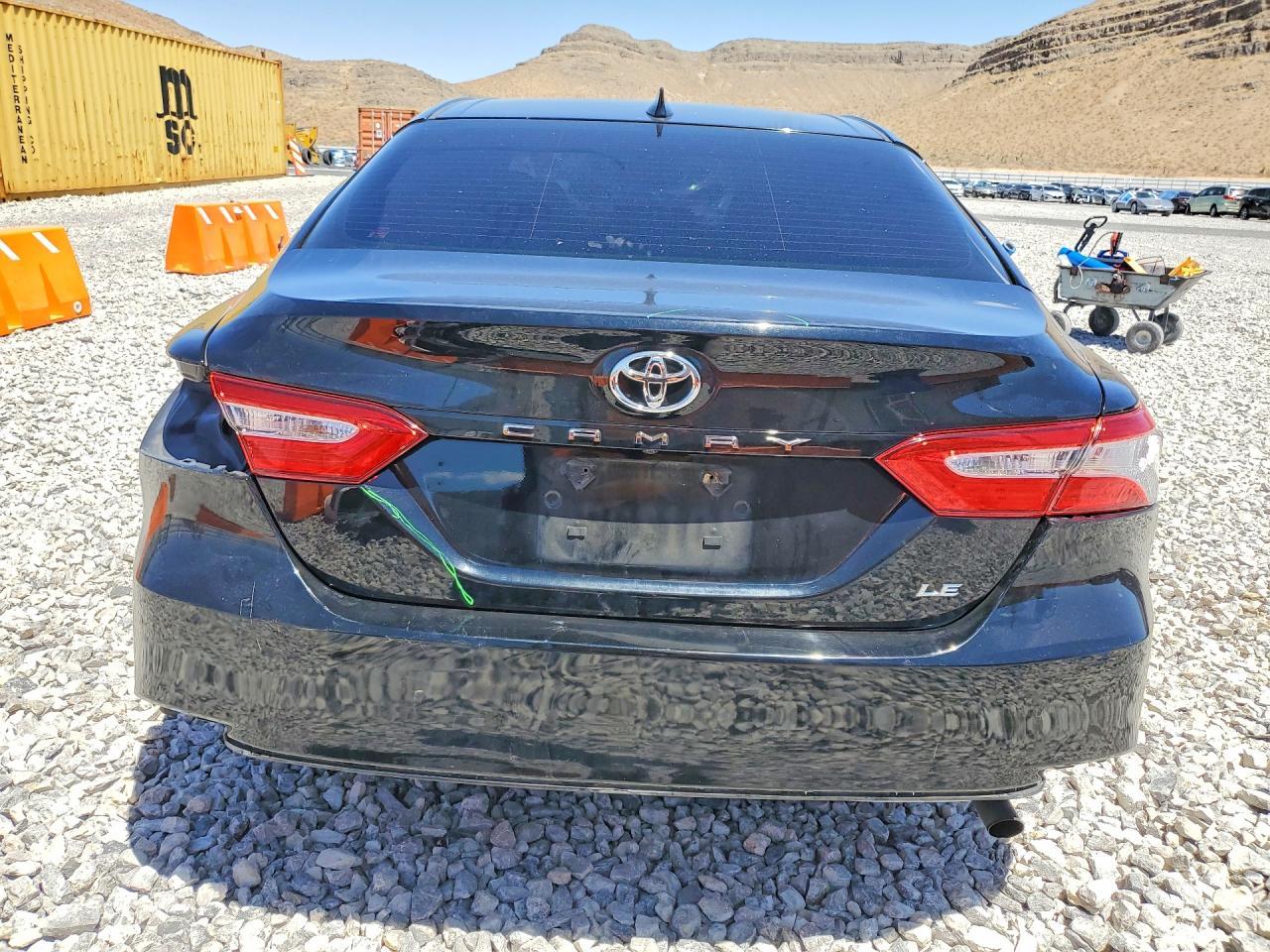2018 TOYOTA CAMRY