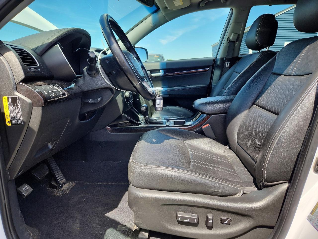 2015 KIA SORENTO