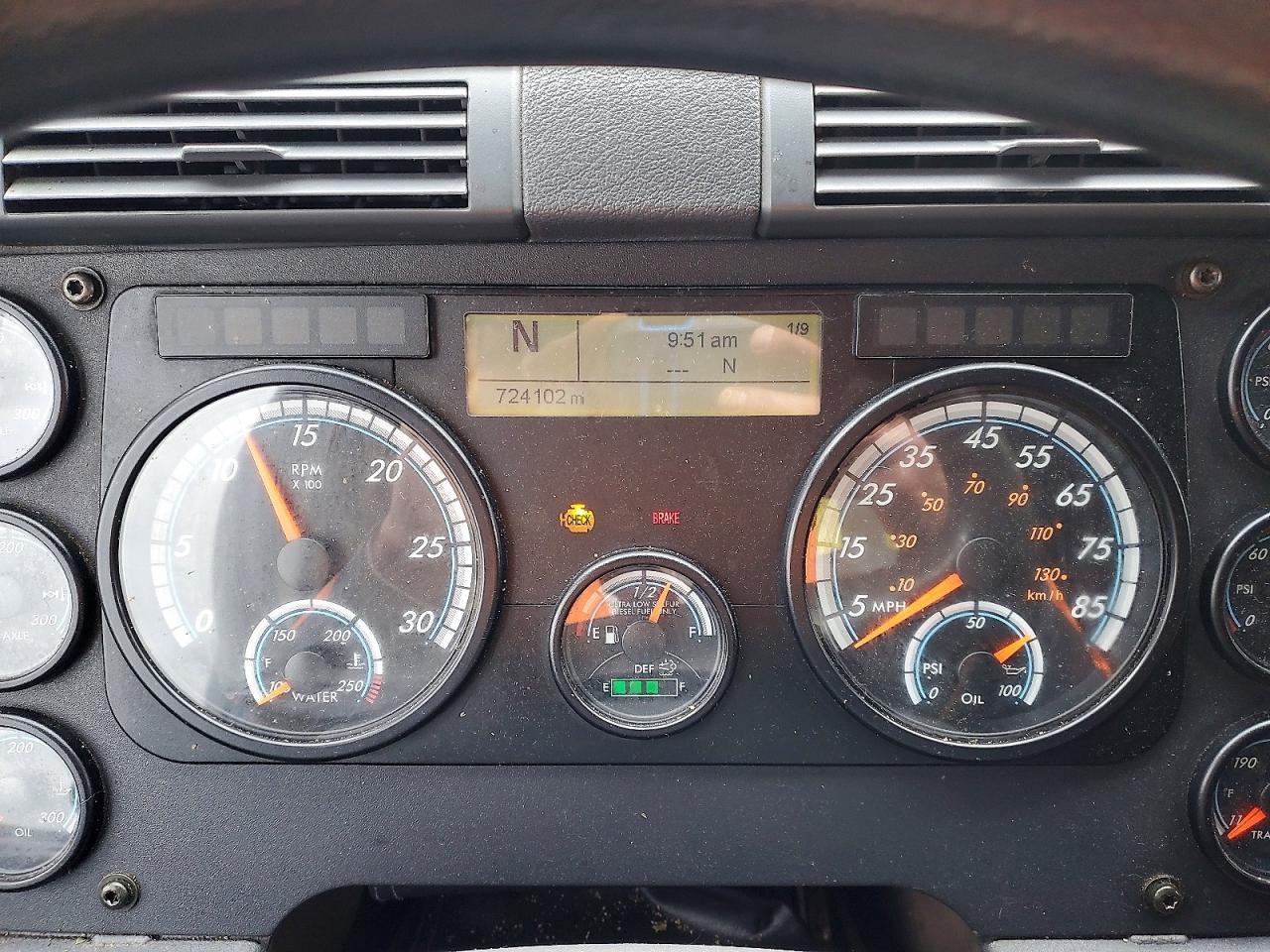2016 FREIGHTLINER CASCADIA 125