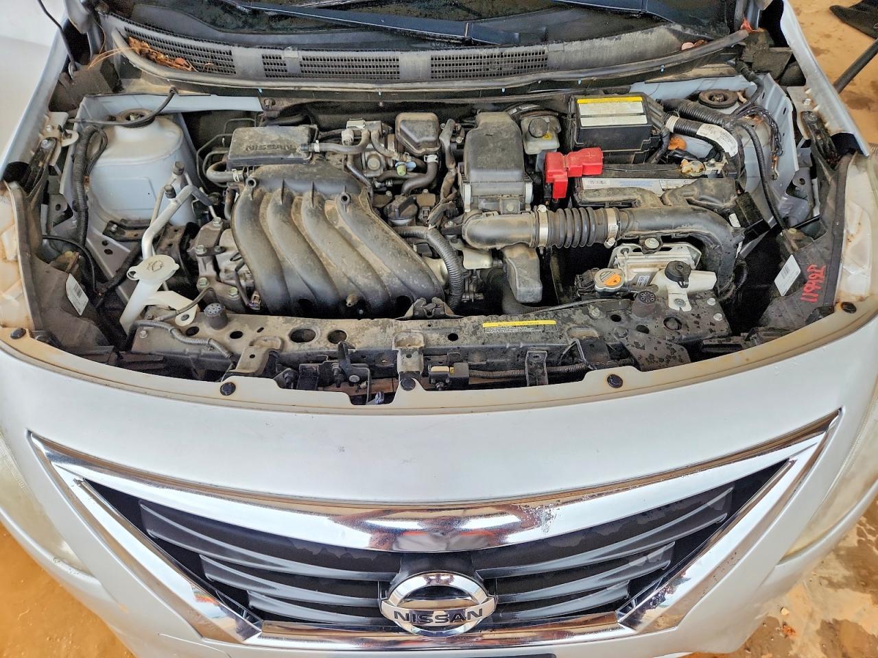 2016 NISSAN VERSA