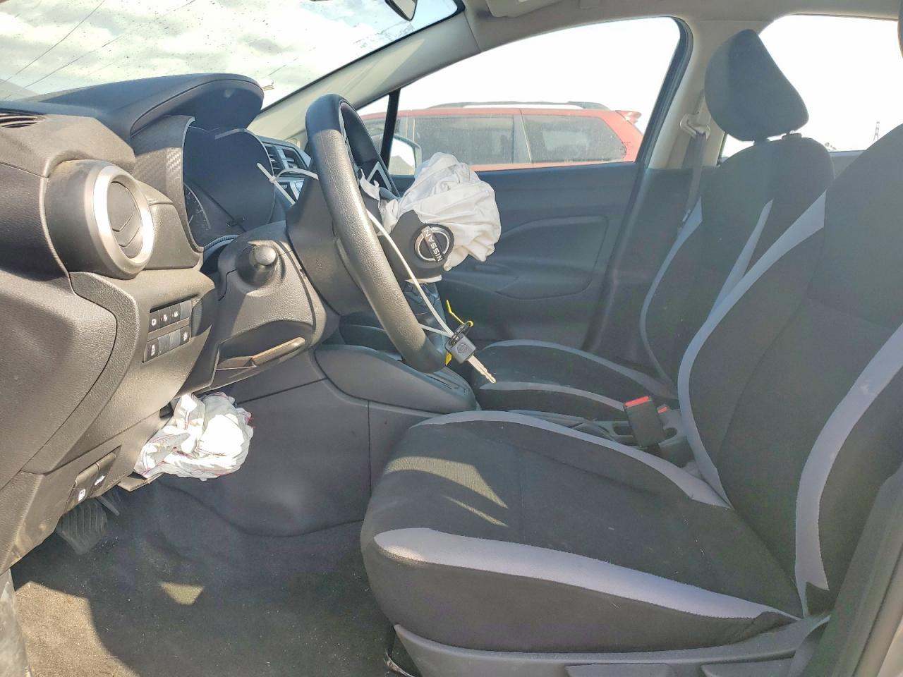 2025 NISSAN VERSA