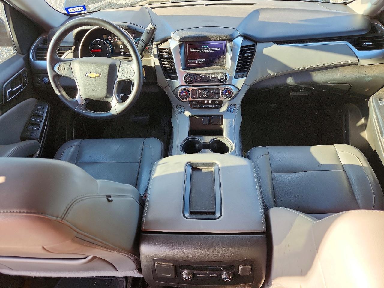 2017 CHEVROLET Tahoe