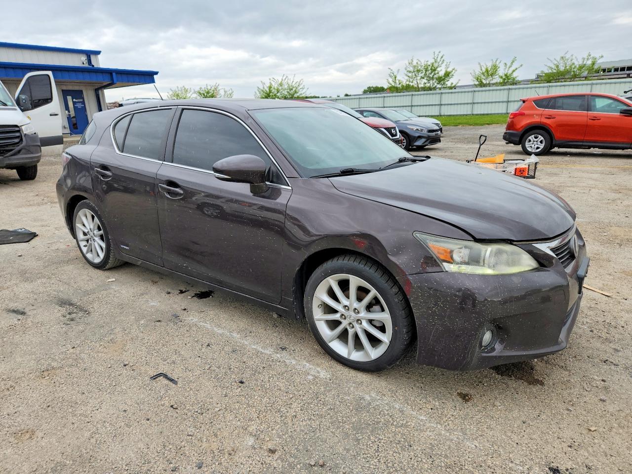 2013 LEXUS CT 200