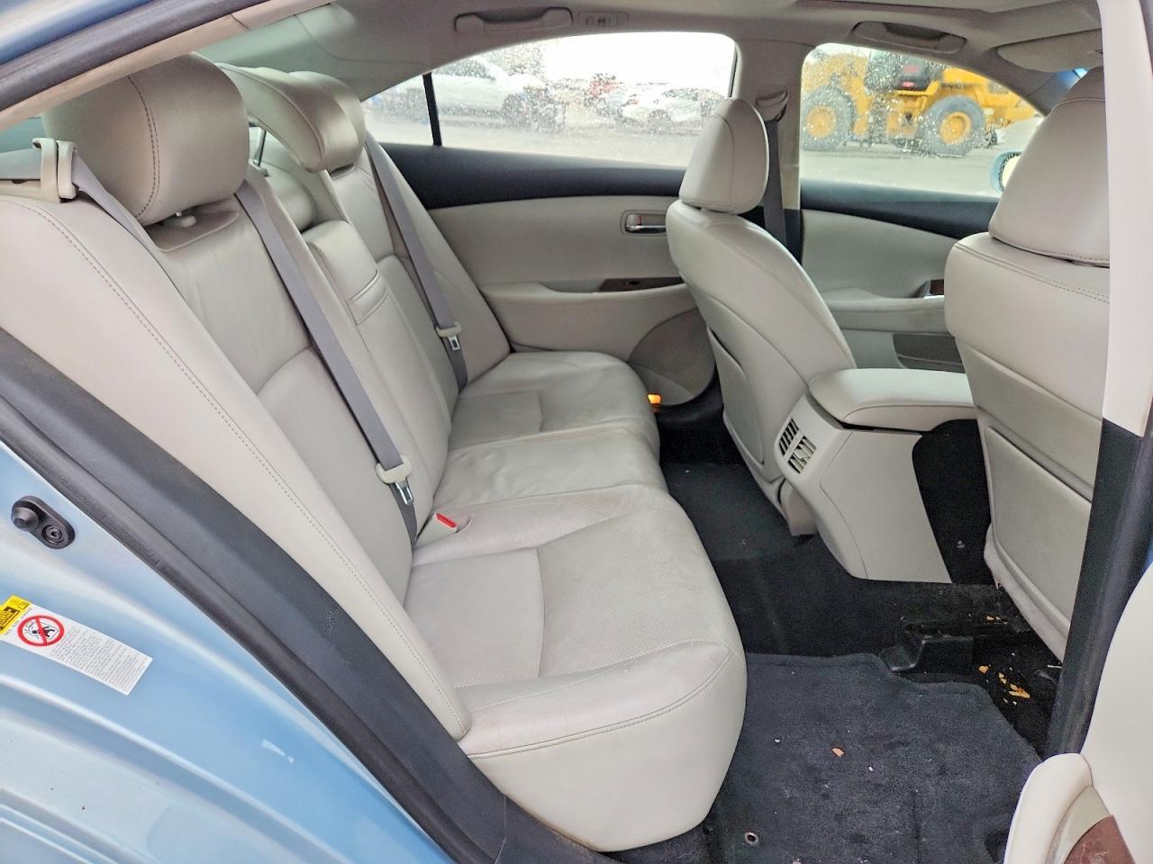 2011 LEXUS ES 350