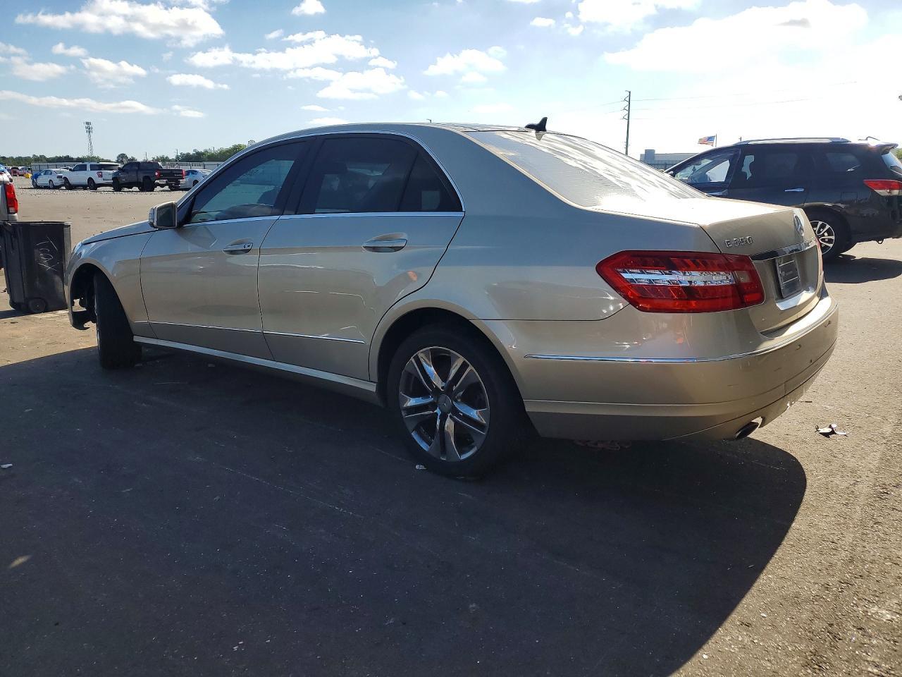 2010 MERCEDES-BENZ E-Class