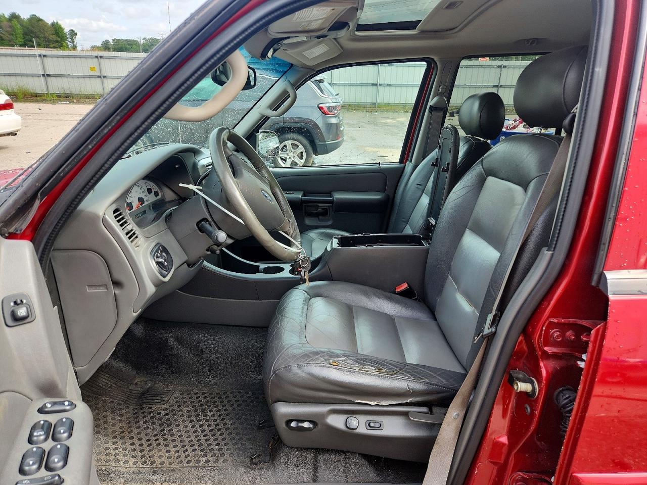 2005 FORD Explorer Sport Trac