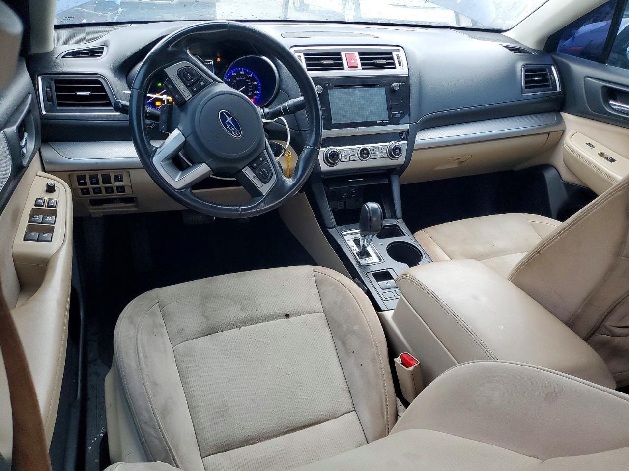 2015 SUBARU Legacy