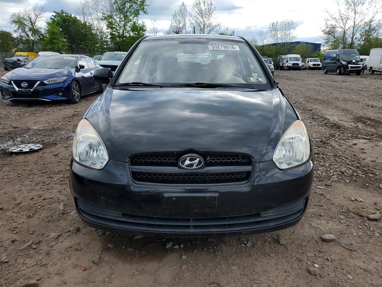 2011 HYUNDAI ACCENT