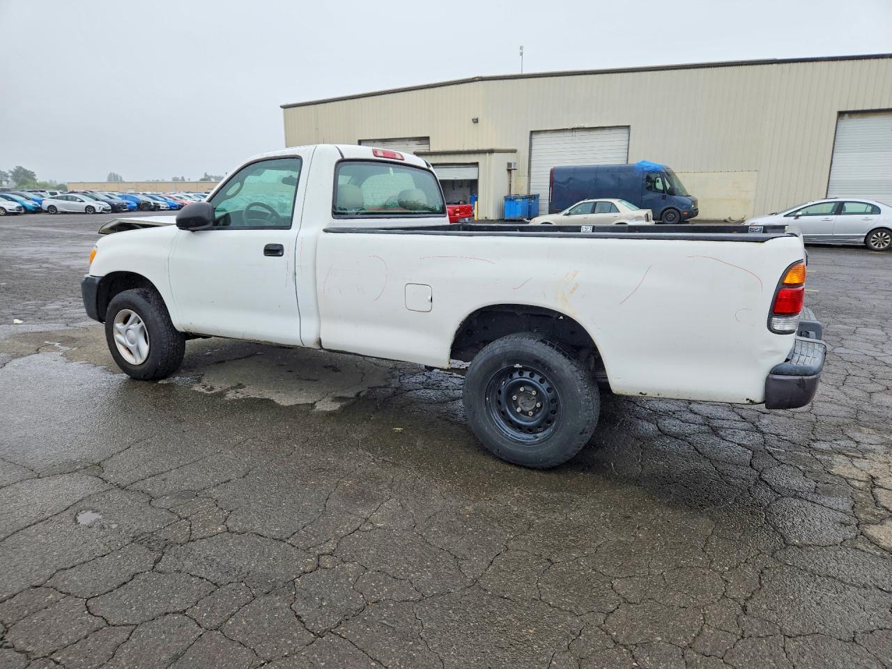 2004 TOYOTA TUNDRA