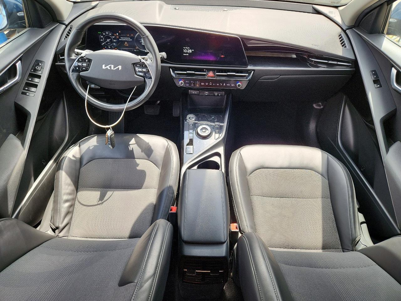 2023 KIA Niro