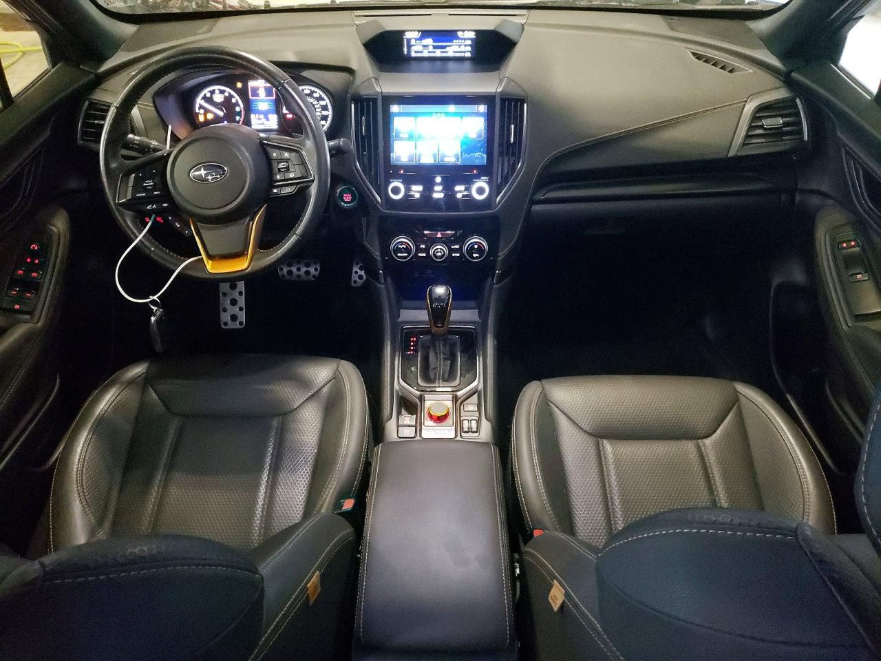 2023 SUBARU FORESTER
