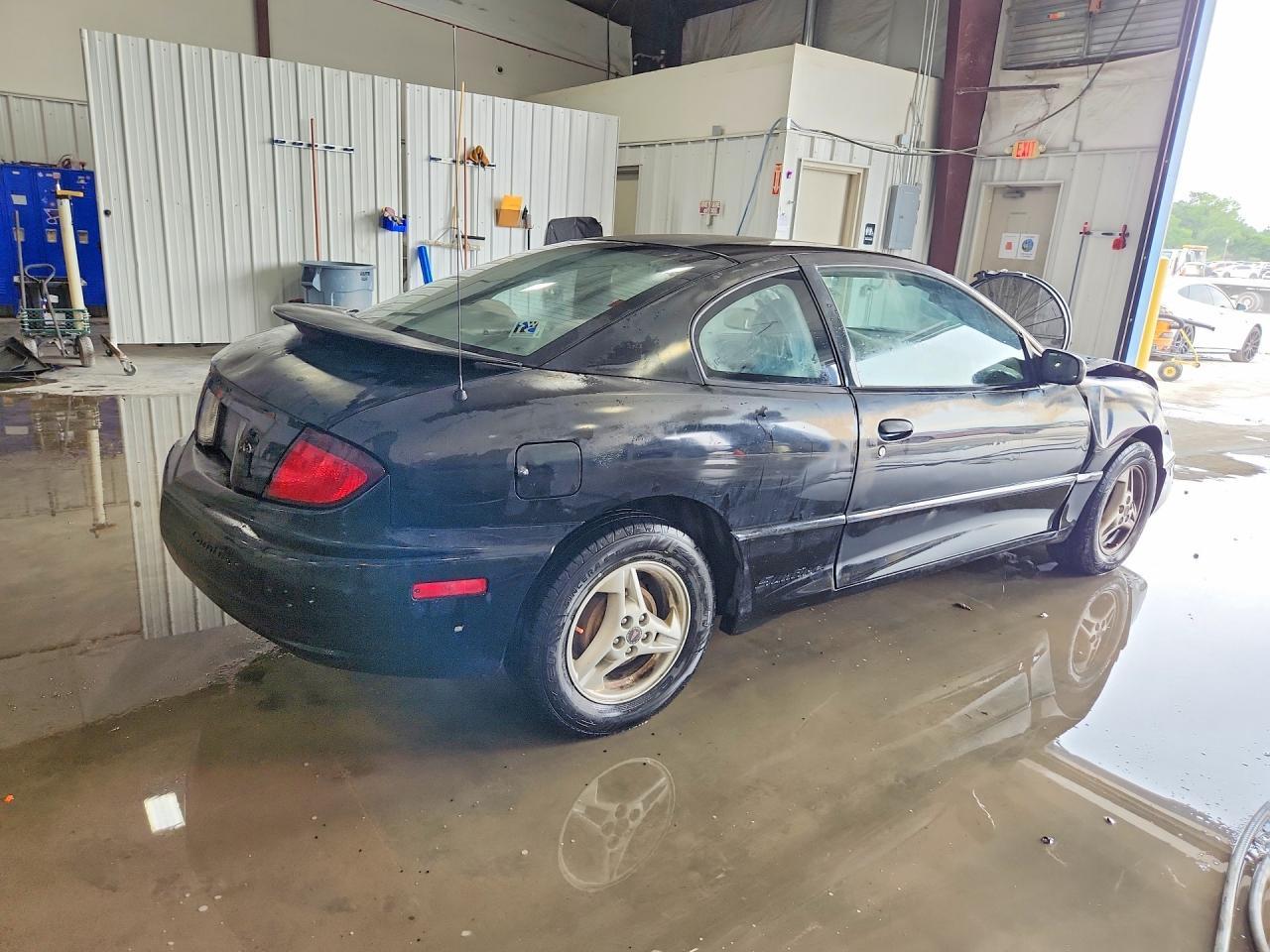 2004 PONTIAC SUNFIRE