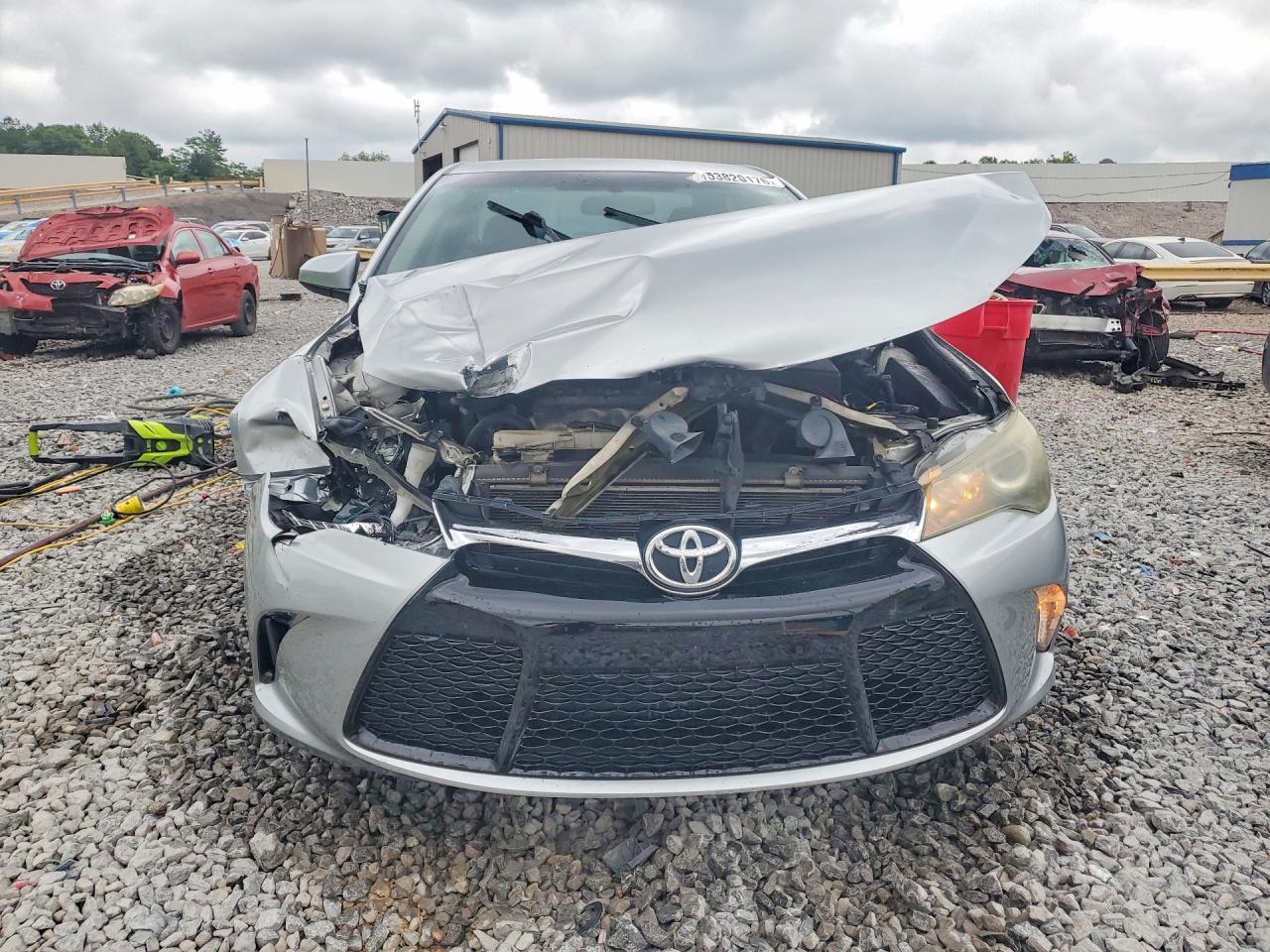 2015 TOYOTA CAMRY