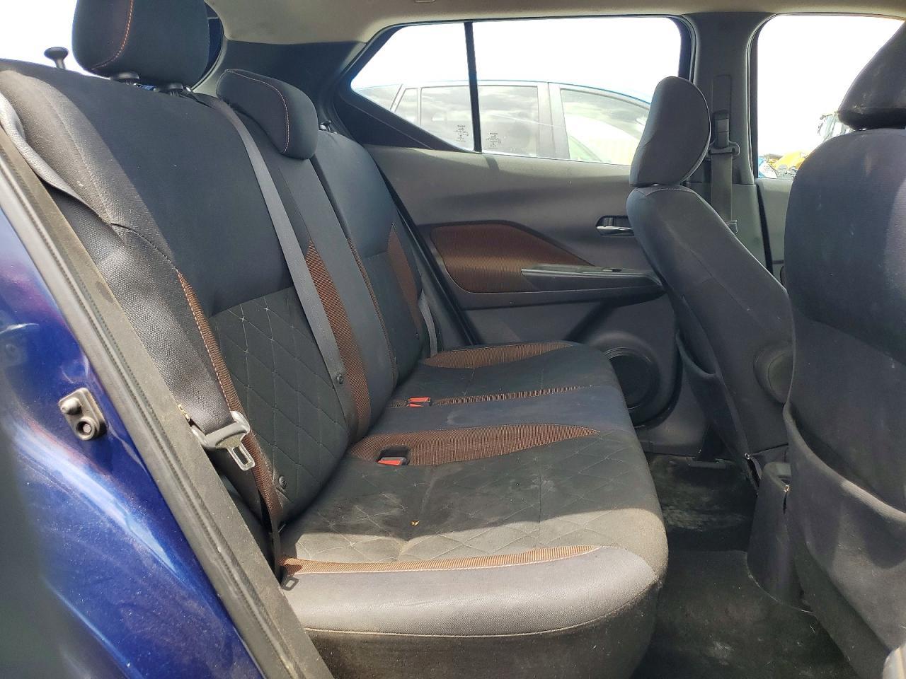 2018 NISSAN KICKS
