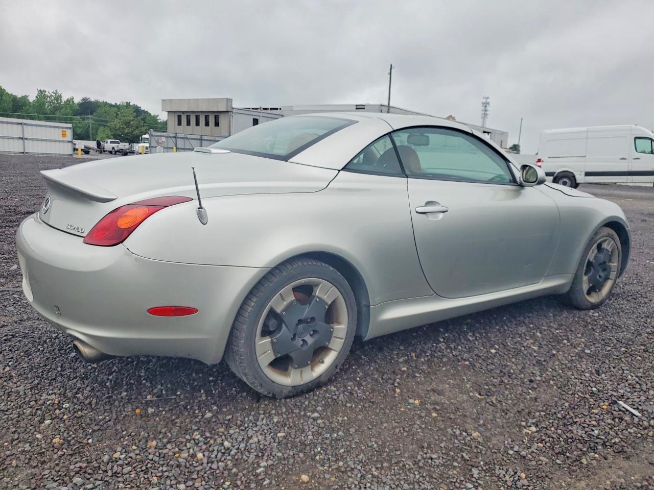 2002 LEXUS SC 430
