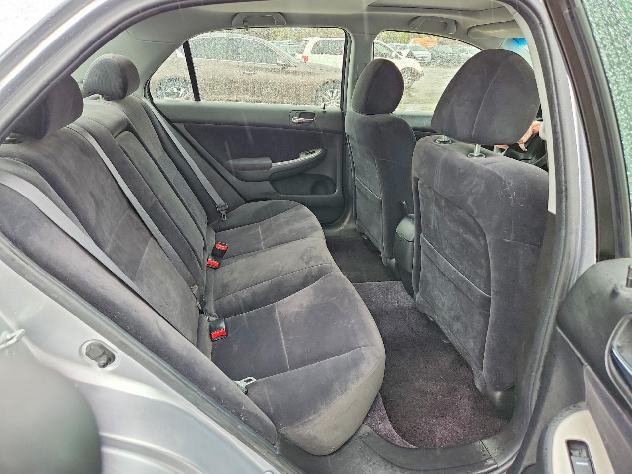 2004 HONDA ACCORD