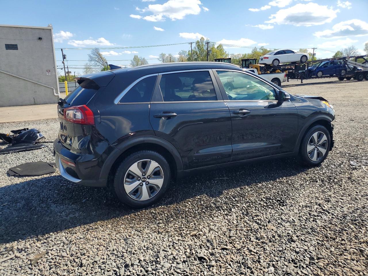 2017 KIA Niro