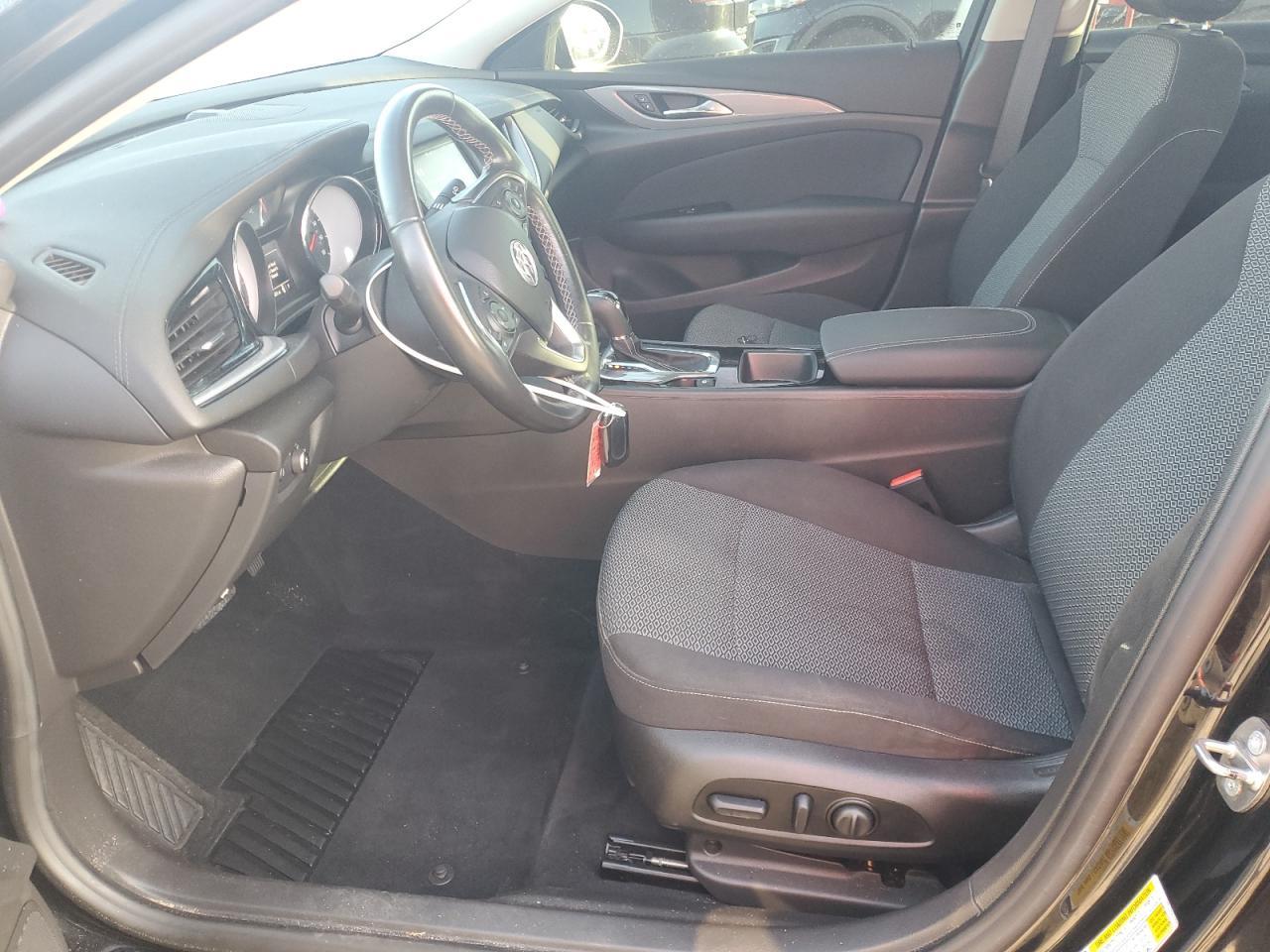 2018 BUICK Regal