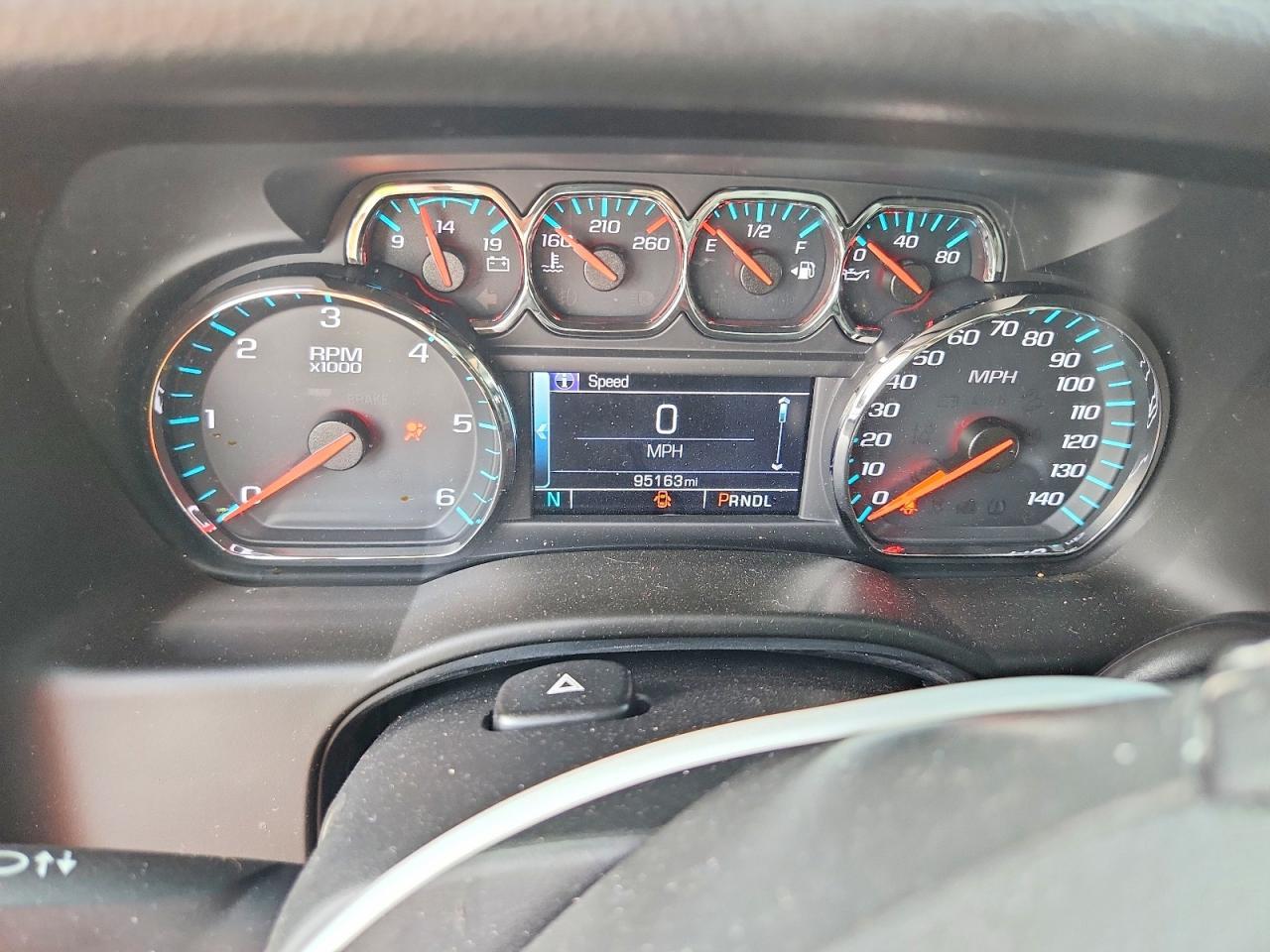 2017 CHEVROLET Tahoe
